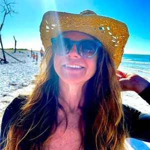 Meet your Posher, Catherine